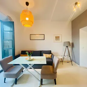 Alvarez Quintero - Catedral Apartment Seville